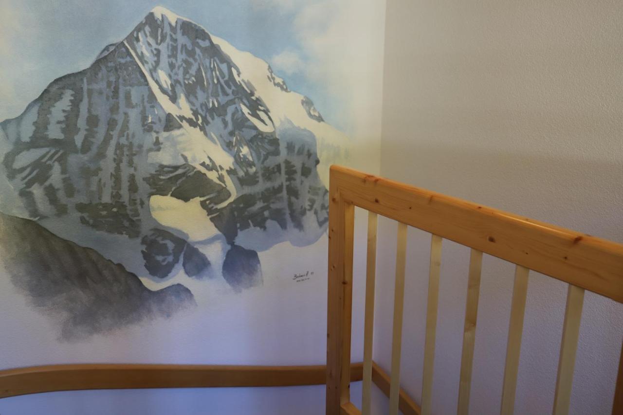 Excellent Flat With A Fantastic View Of The Eiger! Appartement Grindelwald Buitenkant foto